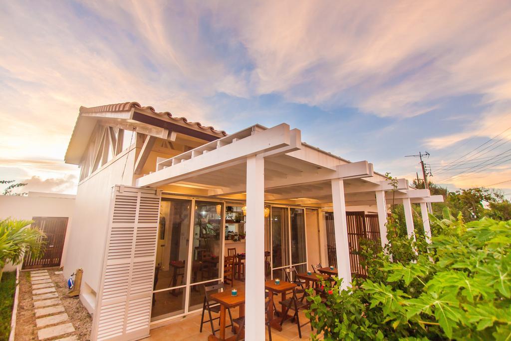 Cafe & Stay Moana Ishigaki  Exterior foto